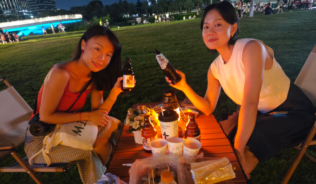 宵夜之味：在夏夜的烟火气中寻找生活的本真